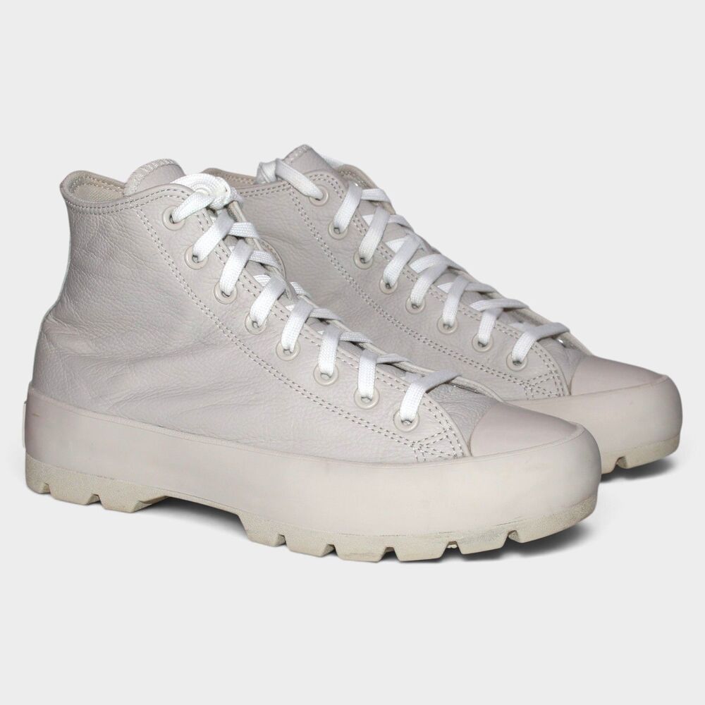 Converse Chuck Taylor Lugged 2.0 Women 11 Desert Sand Leather Platform